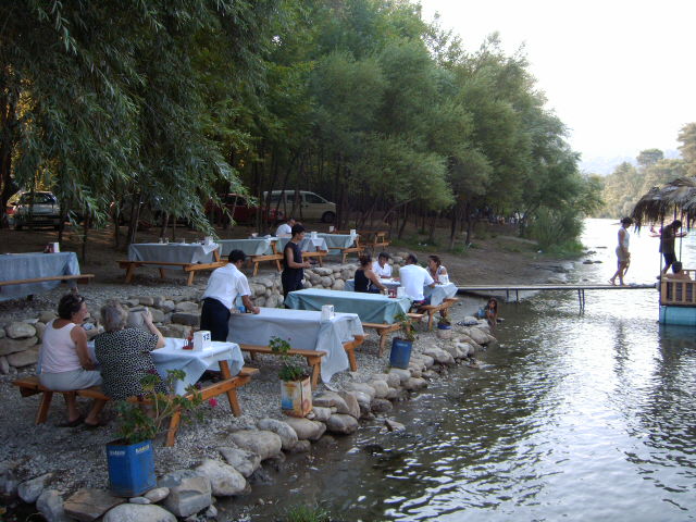 Antalya Kprl Kanyon Gkesu Restaurant